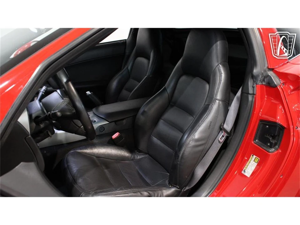 2005 Chevrolet Corvette C6 - Image 11 of 31
