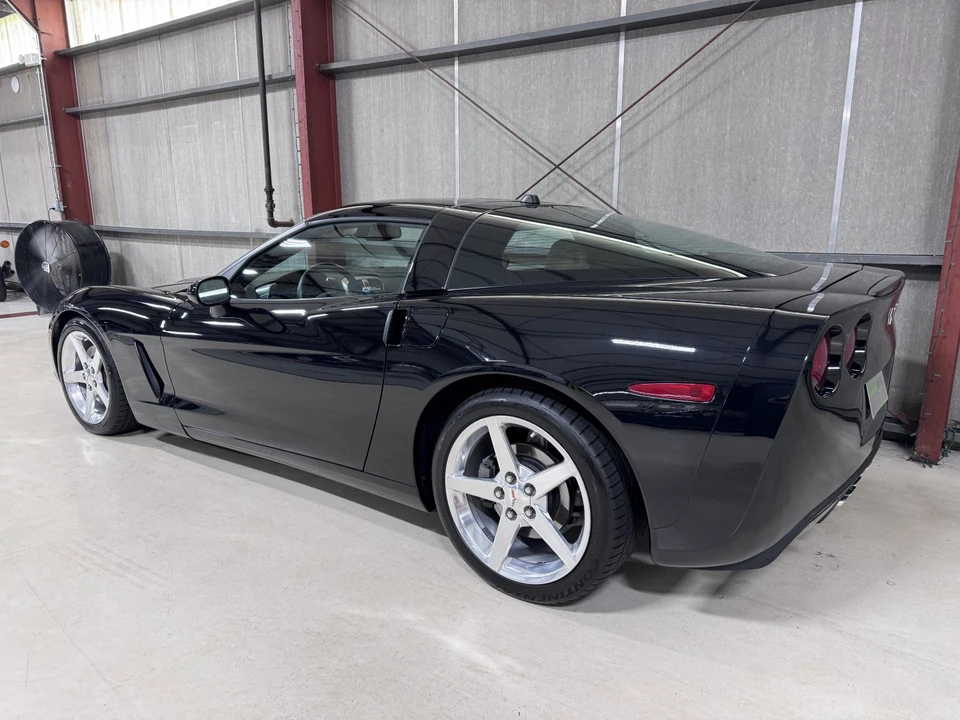 2005 Chevrolet Corvette C6 - Image 7 of 31