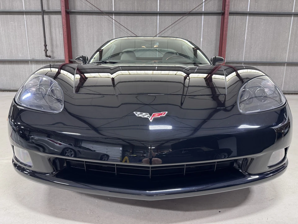 2005 Chevrolet Corvette C6 - Image 15 of 31