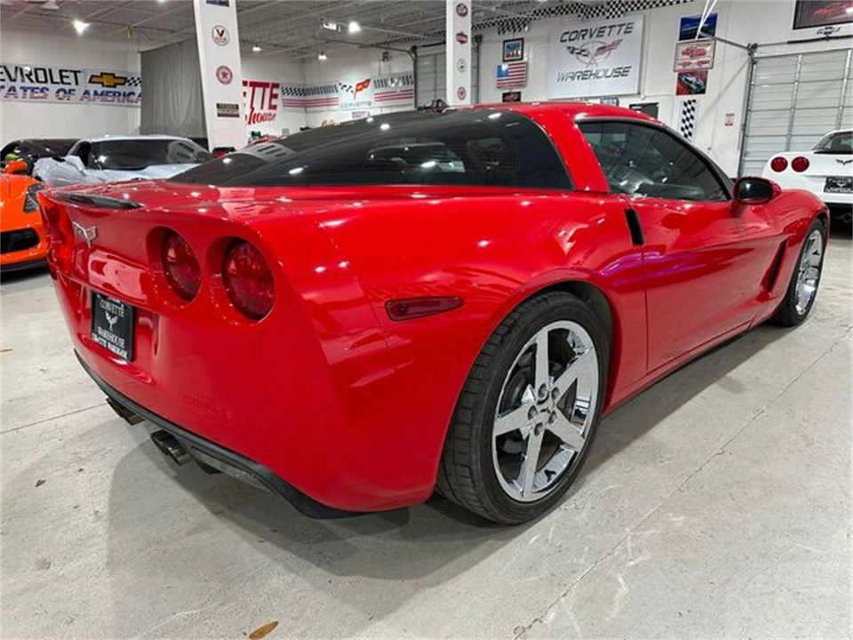 2005 Chevrolet Corvette C6 - Image 17 of 30