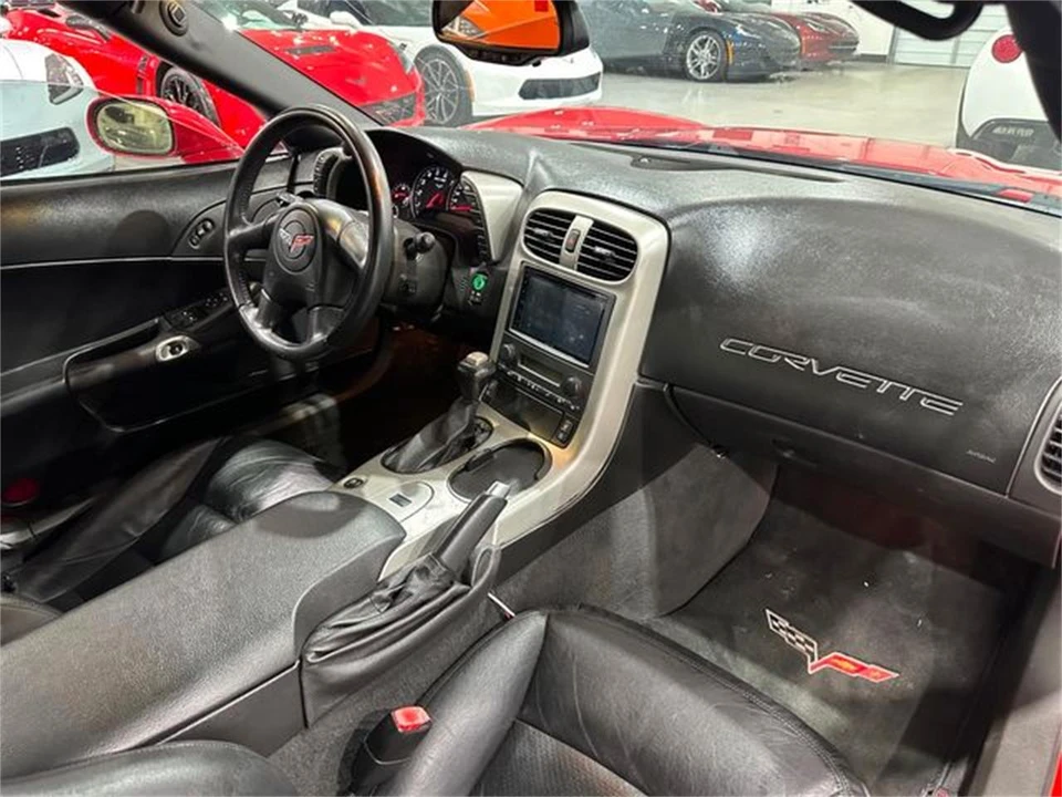 2005 Chevrolet Corvette C6 - Image 12 of 30