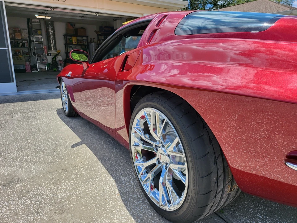 2005 Chevrolet Corvette - Image 16 of 23