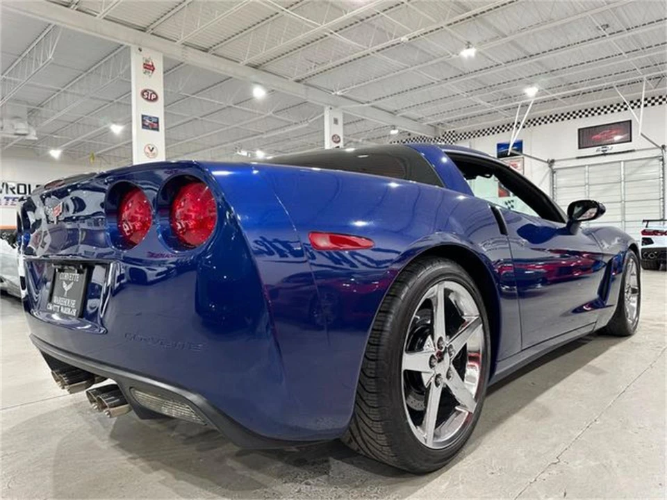 2005 Chevrolet Corvette C6 - Image 4 of 29