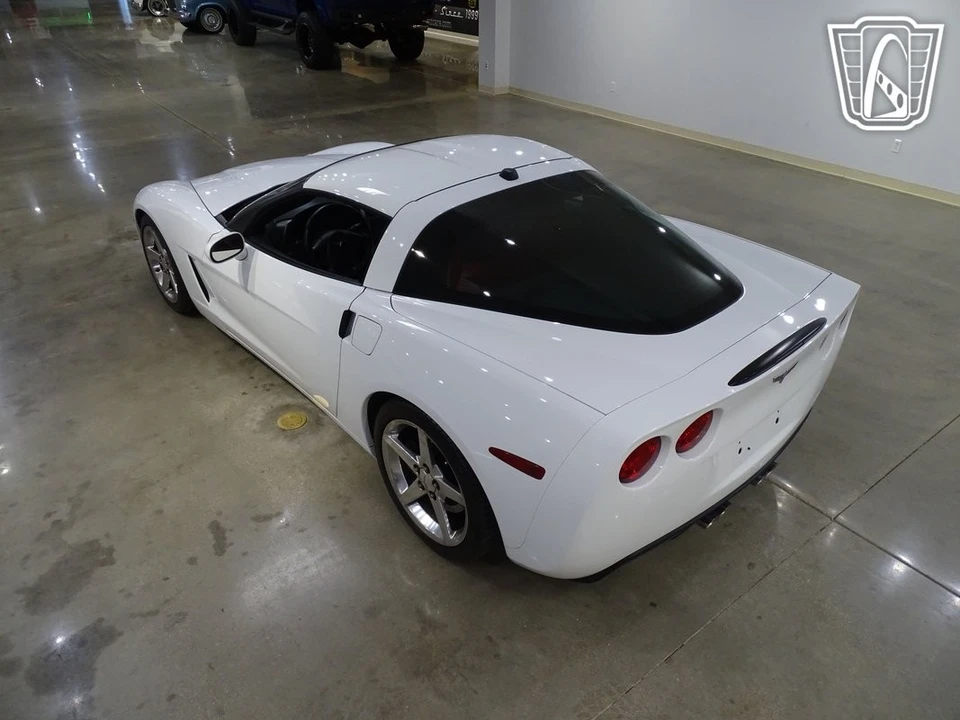 2005 Chevrolet Corvette C6 - Image 9 of 12