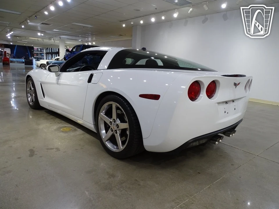 2005 Chevrolet Corvette C6 - Image 10 of 12