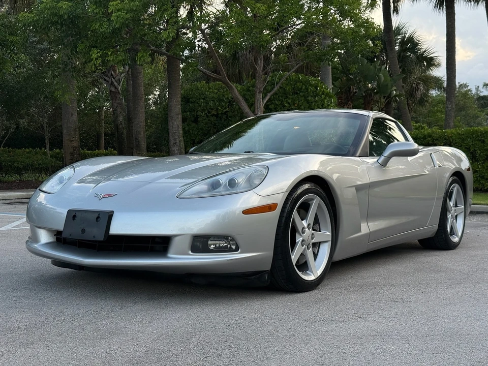 2005 Chevrolet Corvette C6 - Image 6 of 31