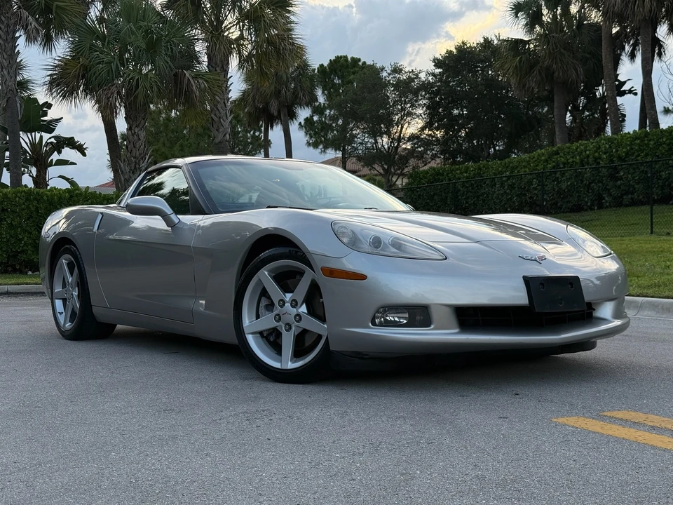 2005 Chevrolet Corvette C6 - Image 4 of 31