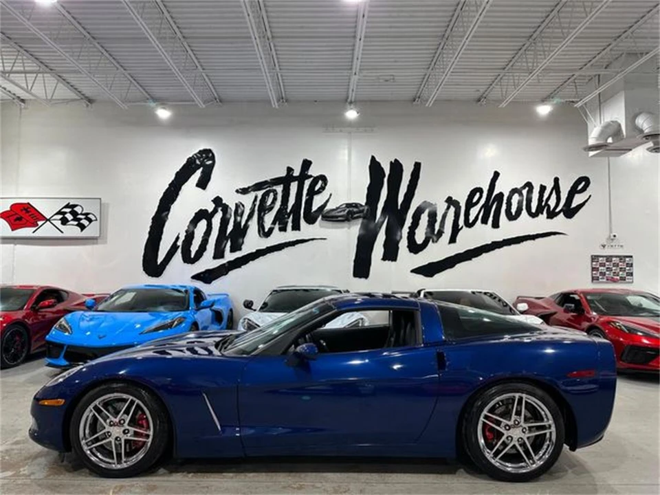2005 Chevrolet Corvette C6 - Image 2 of 30