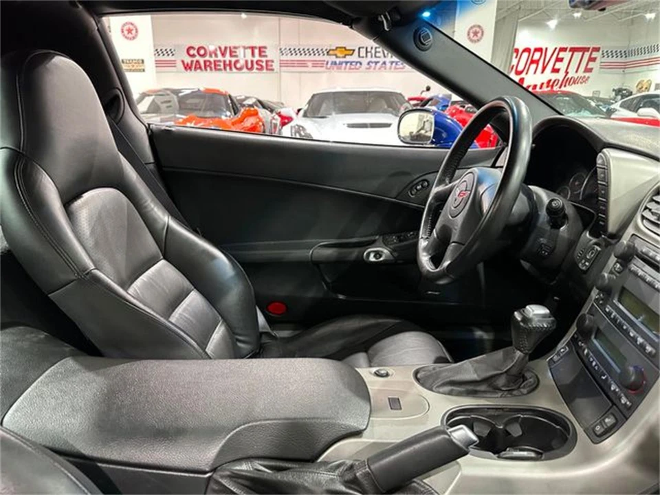 2005 Chevrolet Corvette C6 - Image 12 of 30