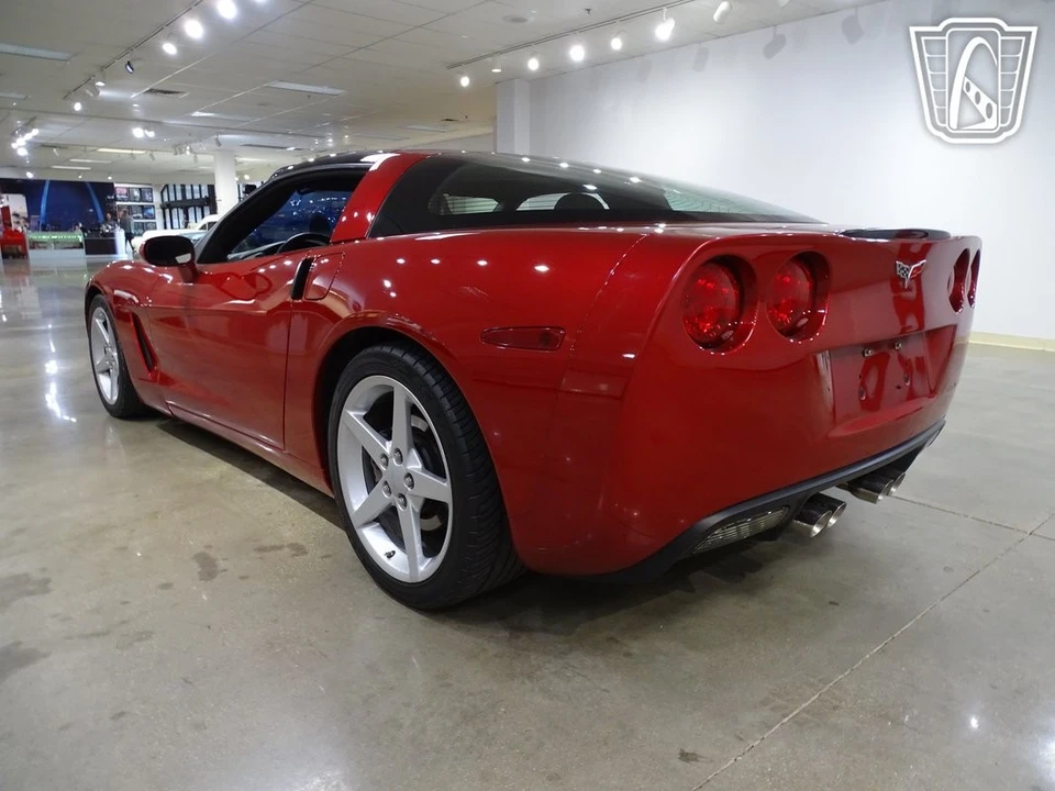 2005 Chevrolet Corvette C6 - Image 10 of 12