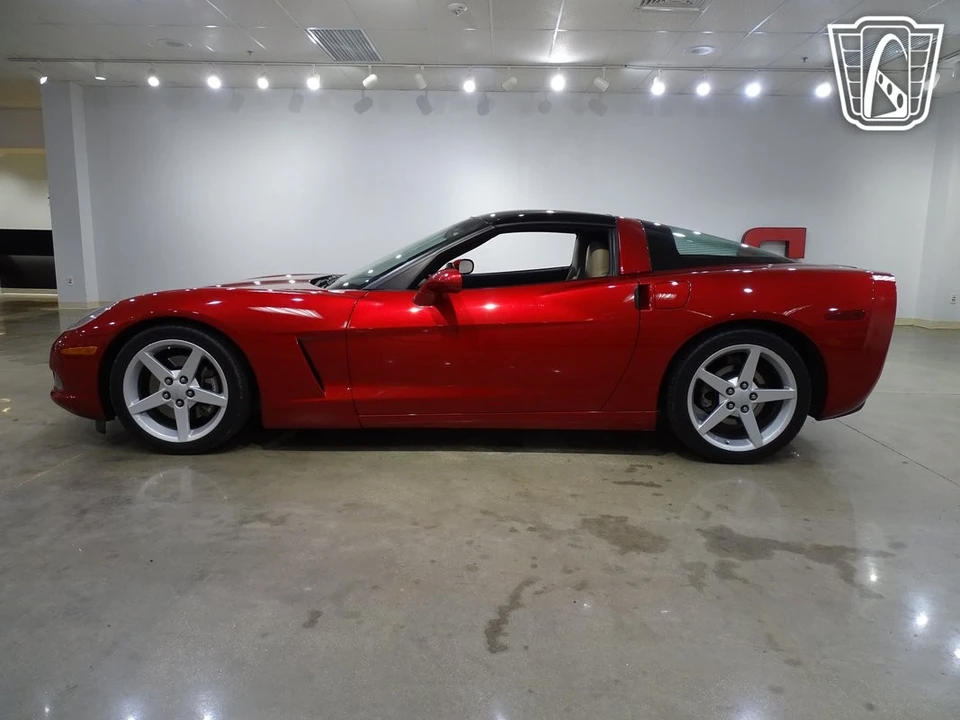 2005 Chevrolet Corvette C6 - Image 7 of 12