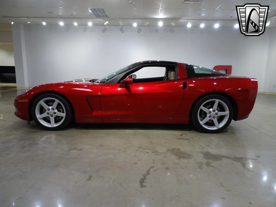 2005 Chevrolet Corvette C6 - Image 4 of 12