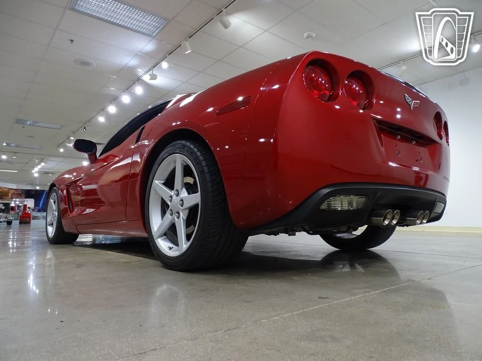 2005 Chevrolet Corvette C6 - Image 11 of 12