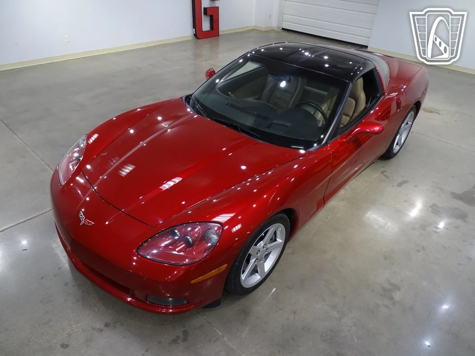 2005 Chevrolet Corvette C6 - Image 3 of 12