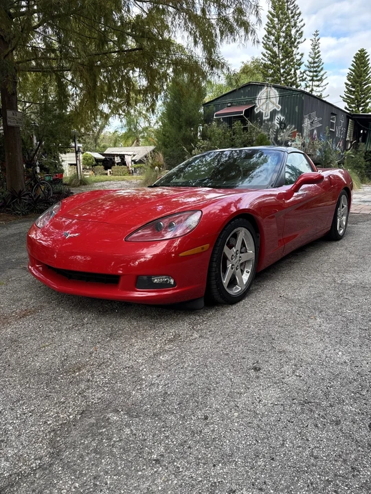 2005 Chevrolet Corvette C6 - Image 10 of 17