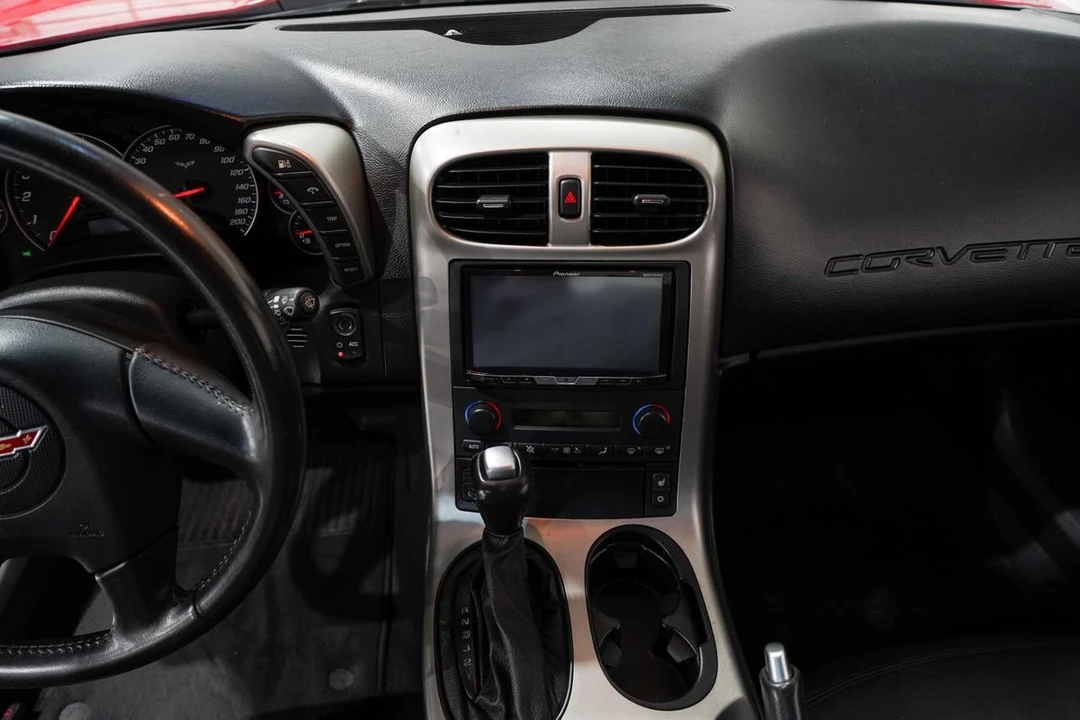 2005 Chevrolet Corvette C6 - Image 11 of 21