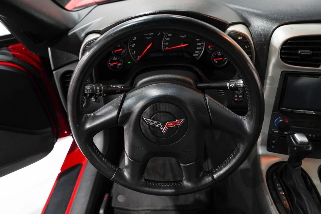2005 Chevrolet Corvette C6 - Image 10 of 21