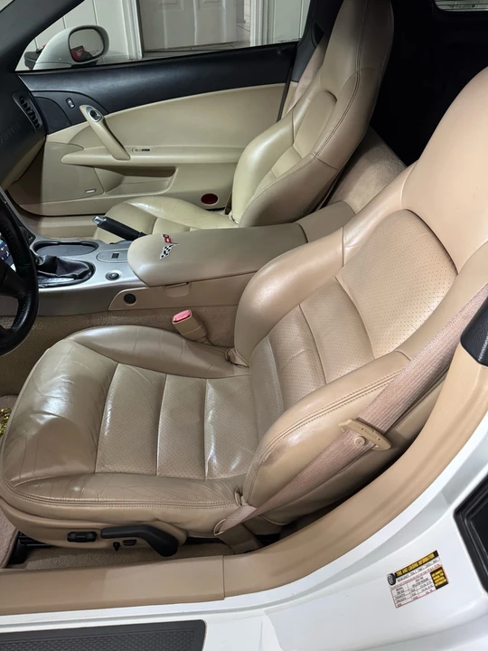 2005 Chevrolet Corvette C6 - Image 12 of 15