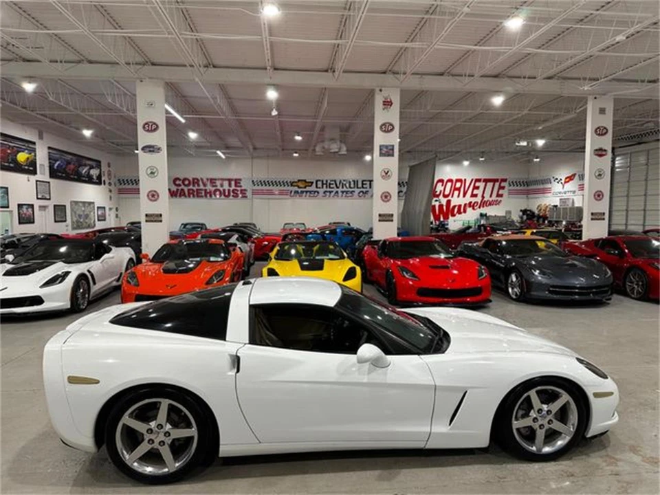 2005 Chevrolet Corvette C6 - Image 6 of 30