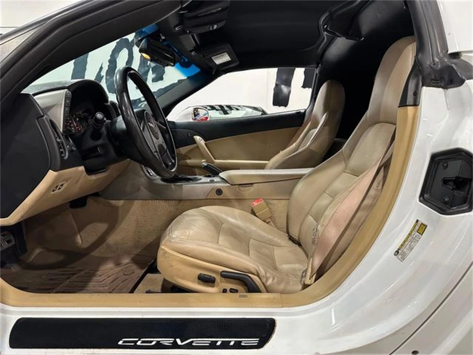2005 Chevrolet Corvette C6 - Image 9 of 30
