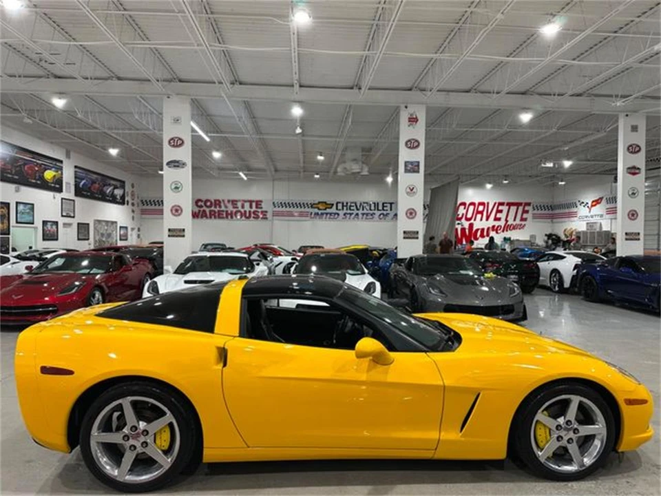 2005 Chevrolet Corvette C6 - Image 6 of 28