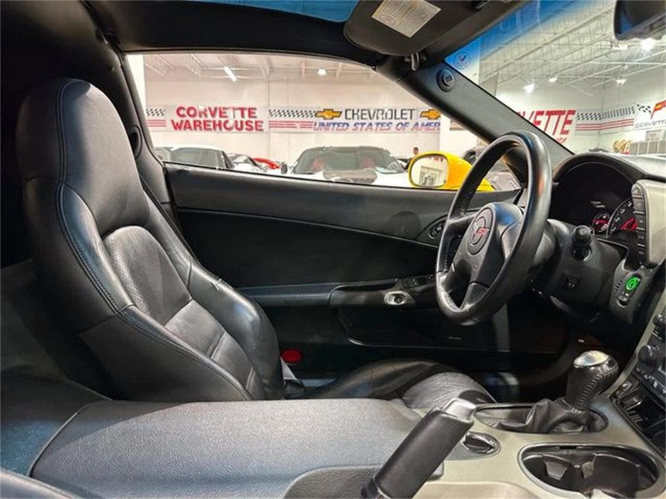 2005 Chevrolet Corvette C6 - Image 12 of 28