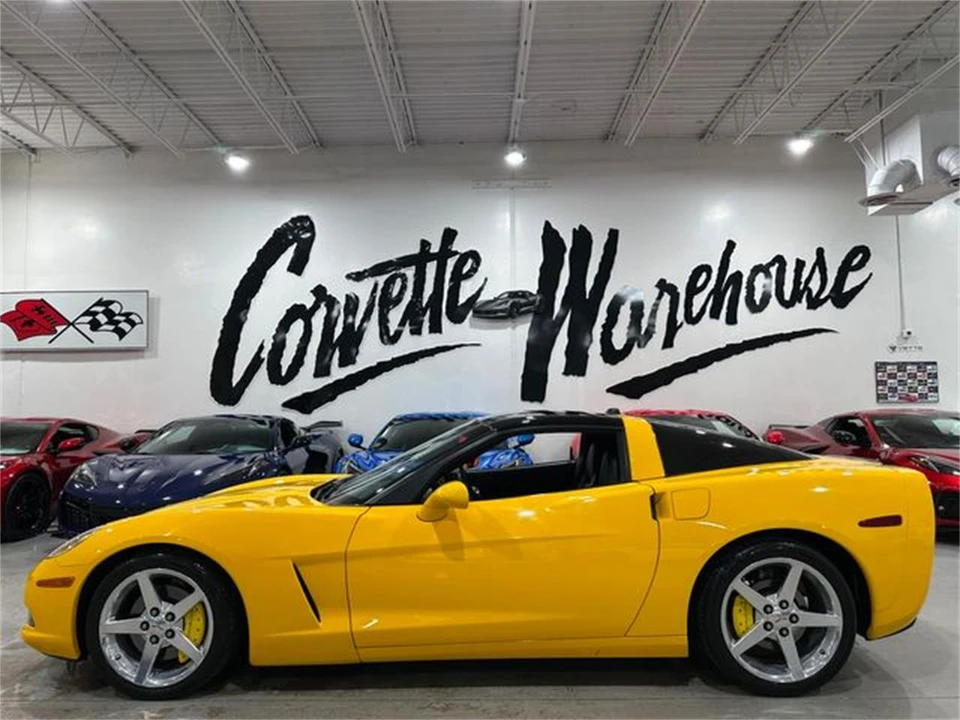2005 Chevrolet Corvette C6 - Image 2 of 28