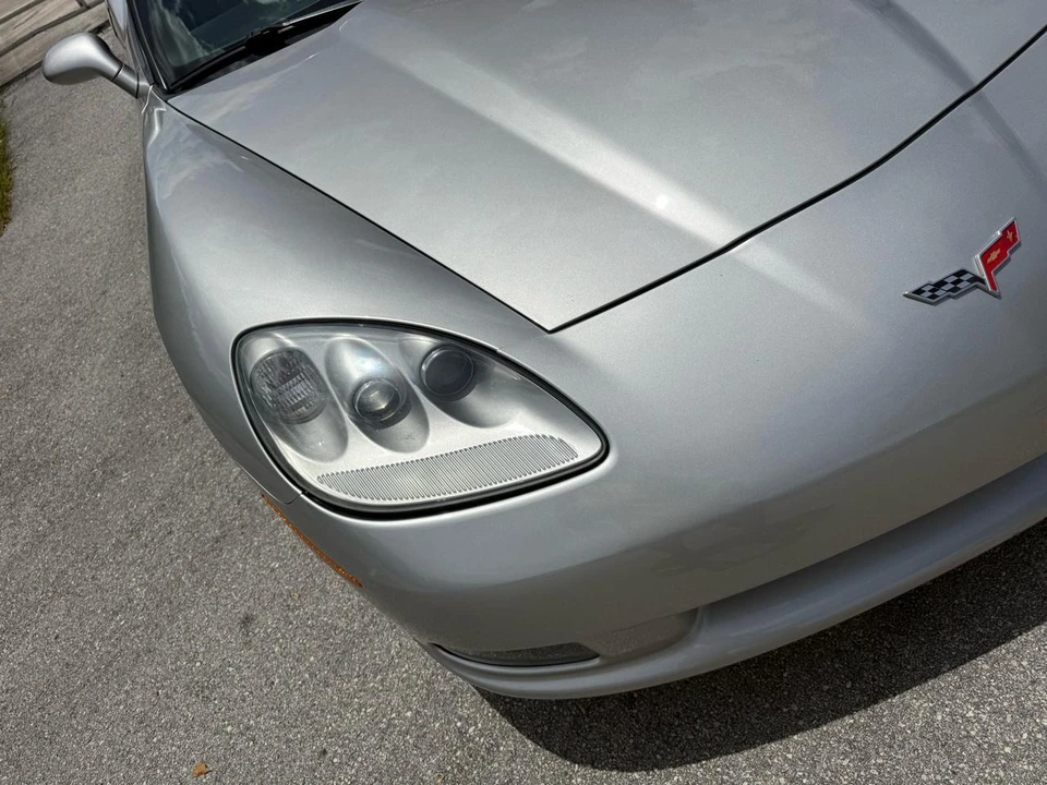 2005 Chevrolet Corvette C6 - Image 13 of 31