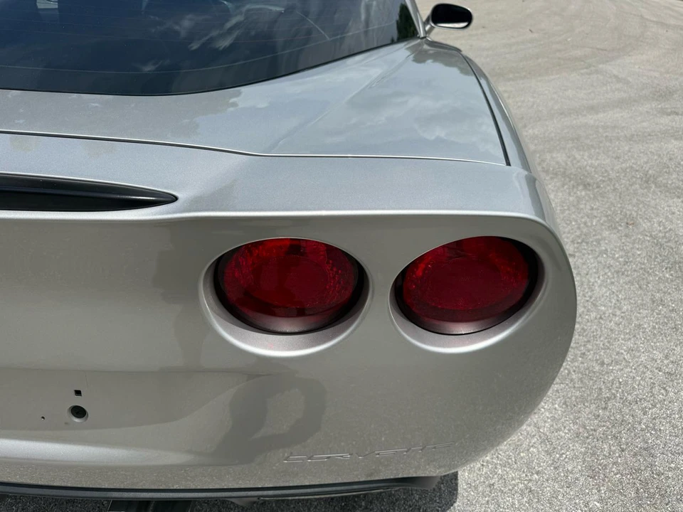 2005 Chevrolet Corvette C6 - Image 17 of 31