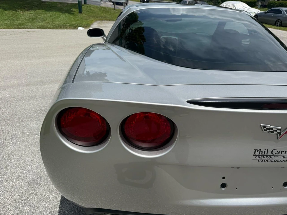 2005 Chevrolet Corvette C6 - Image 19 of 31