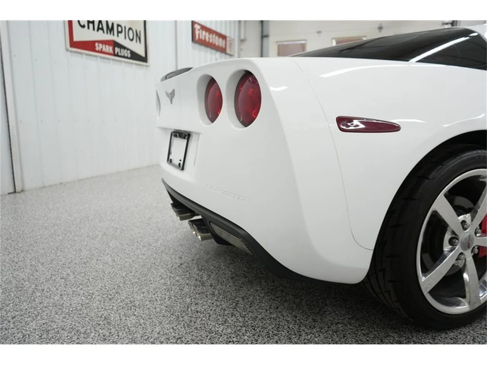 2005 Chevrolet Corvette C6 - Image 13 of 31