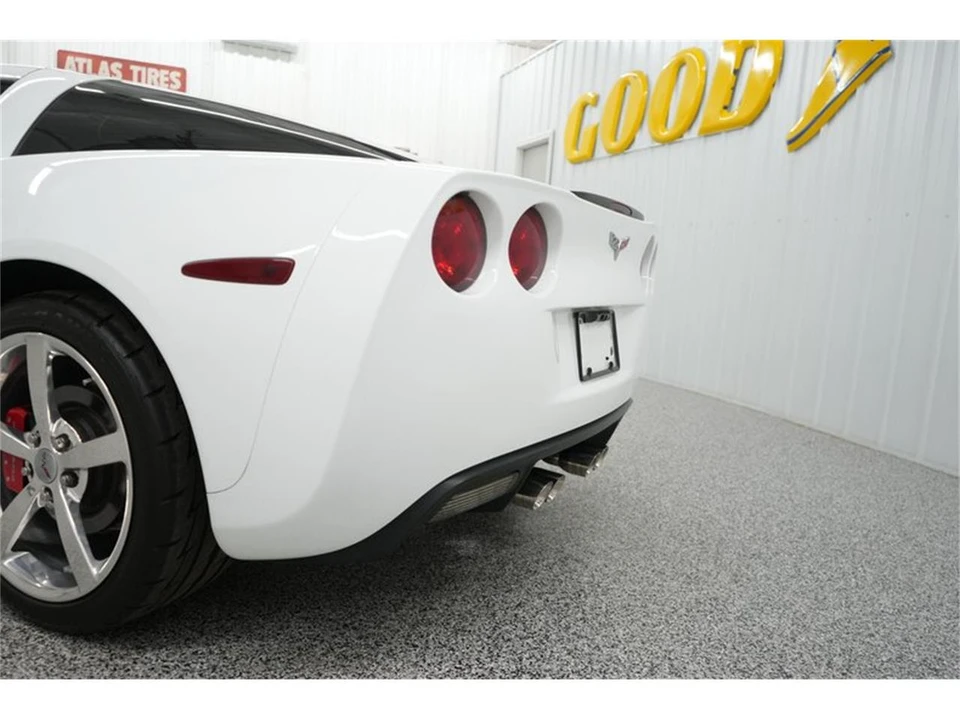 2005 Chevrolet Corvette C6 - Image 9 of 31