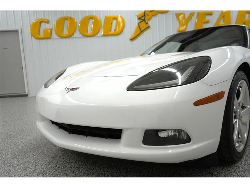 2005 Chevrolet Corvette C6 - Image 29 of 31