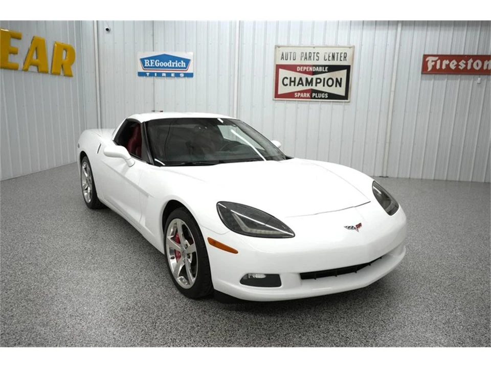 2005 Chevrolet Corvette C6 - Image 21 of 31