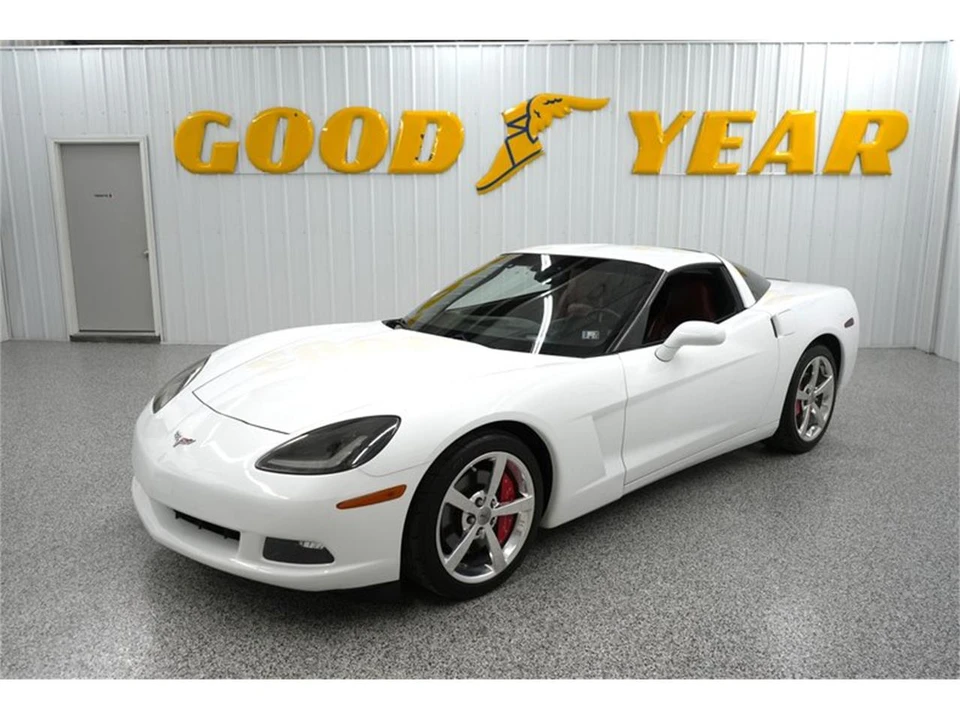 2005 Chevrolet Corvette C6 - Image 3 of 31