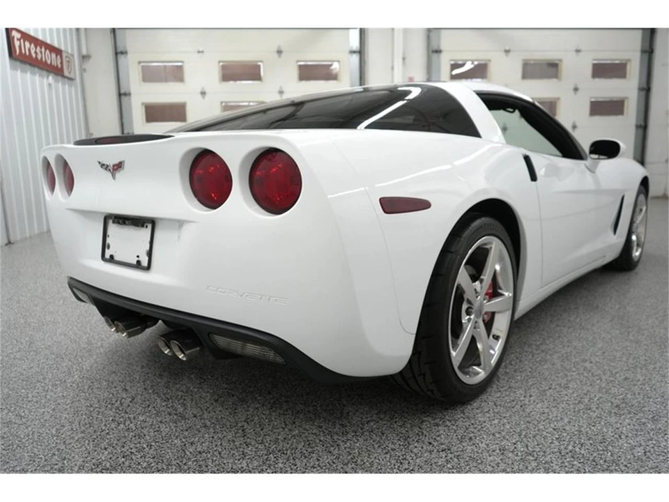 2005 Chevrolet Corvette C6 - Image 16 of 31