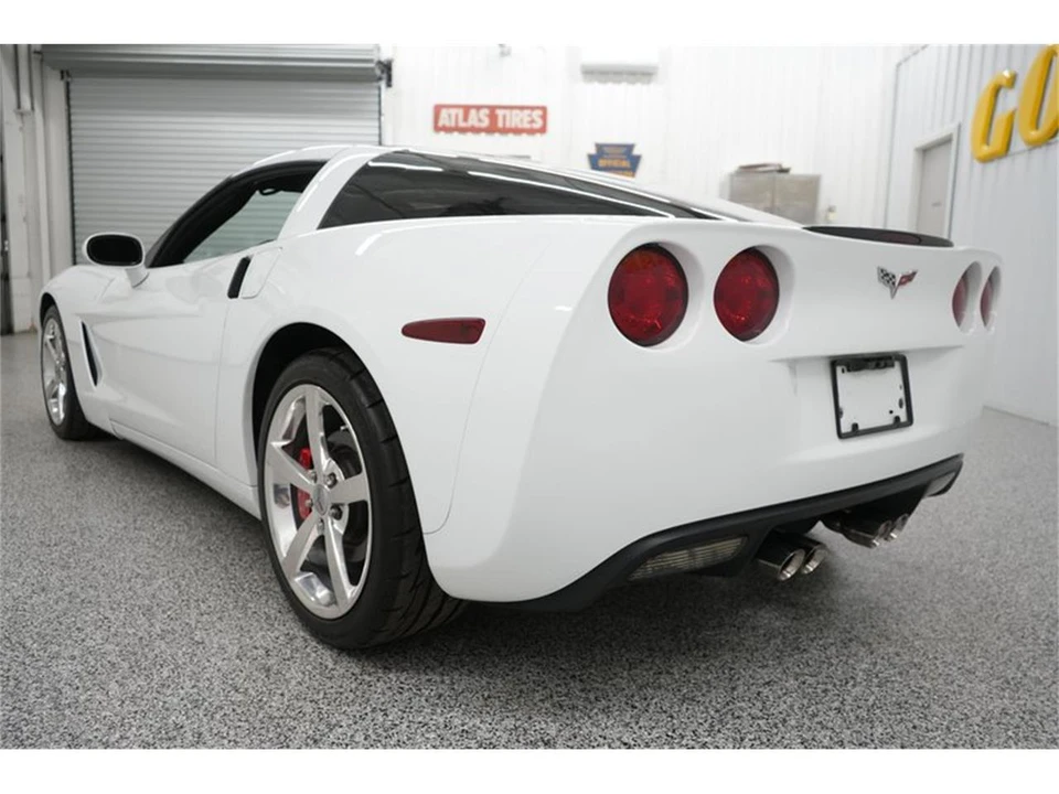 2005 Chevrolet Corvette C6 - Image 8 of 31