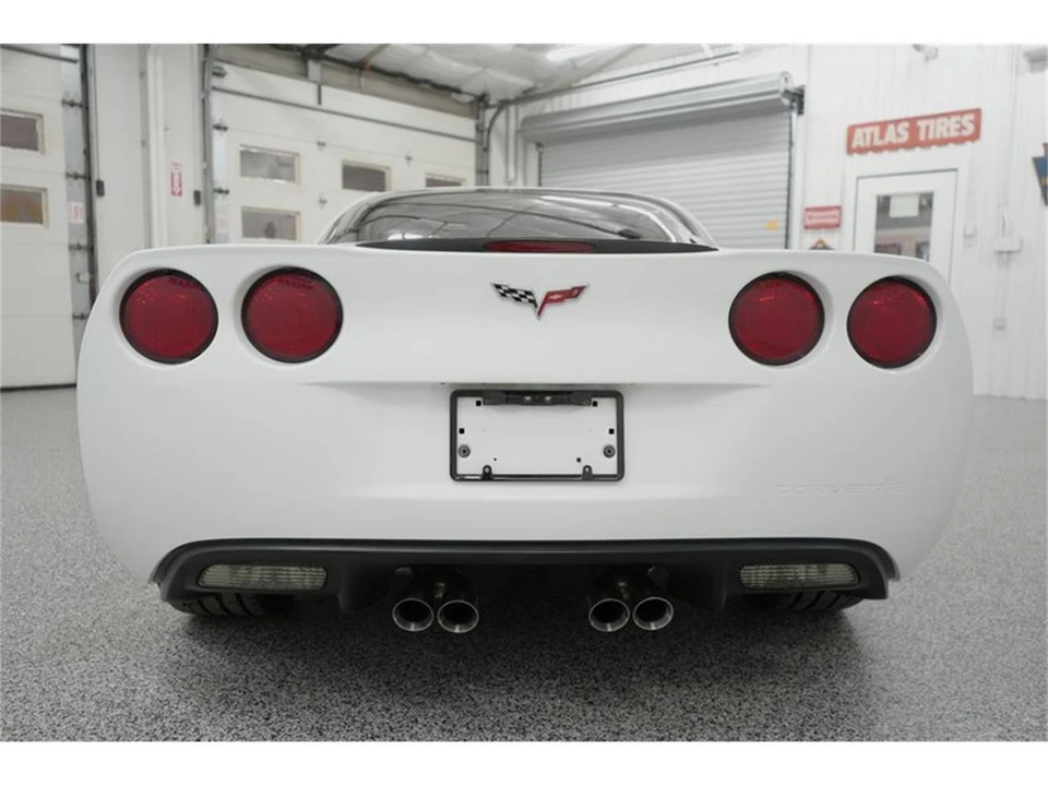 2005 Chevrolet Corvette C6 - Image 12 of 31