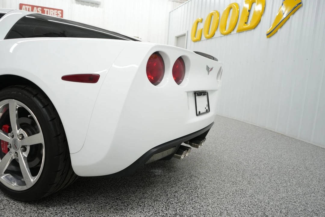 2005 Chevrolet Corvette C6 - Image 9 of 31