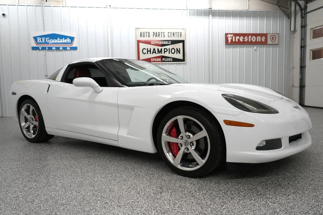 2005 Chevrolet Corvette C6 - Image 21 of 31