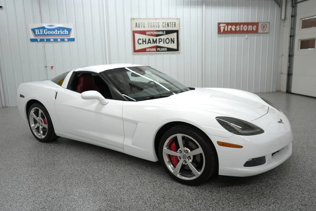 2005 Chevrolet Corvette C6 - Image 20 of 31