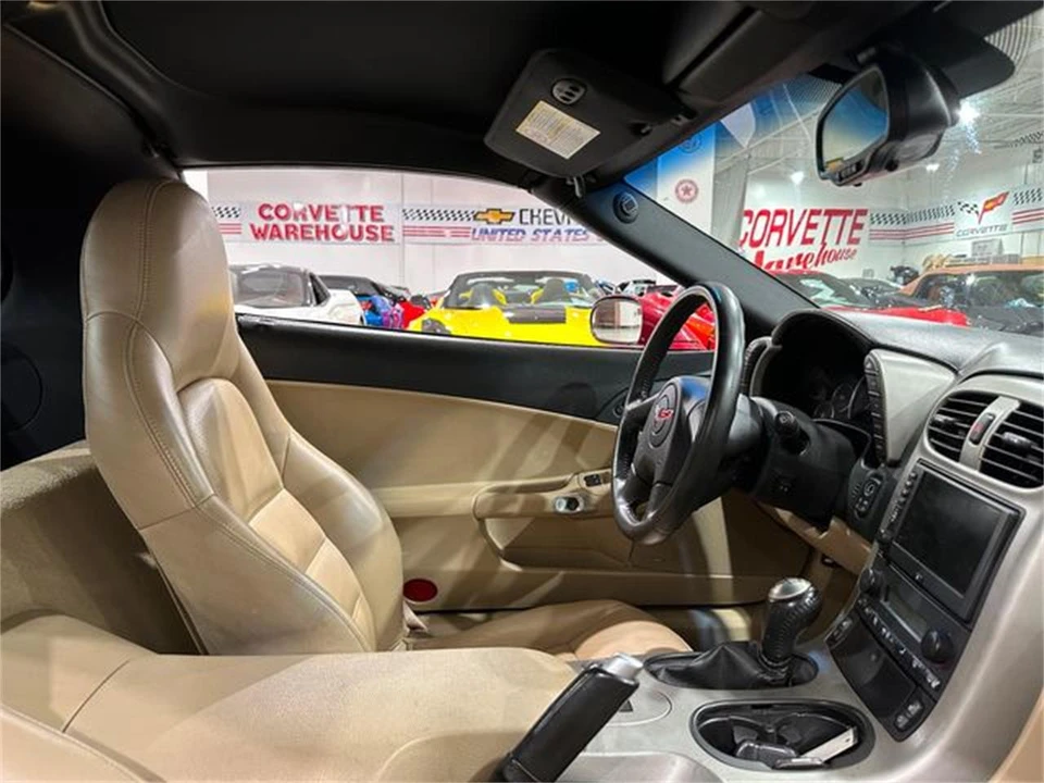 2005 Chevrolet Corvette C6 - Image 14 of 30