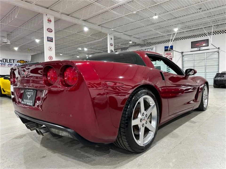 2005 Chevrolet Corvette C6 - Image 3 of 30