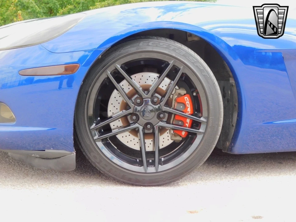2005 Chevrolet Corvette C6 - Image 16 of 21