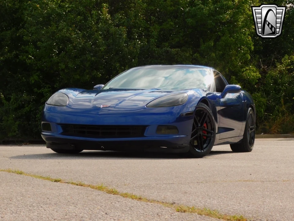 2005 Chevrolet Corvette C6 - Image 3 of 21