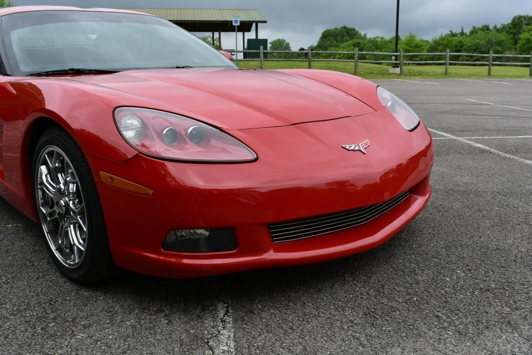 2005 Chevrolet Corvette C6 - Image 14 of 21