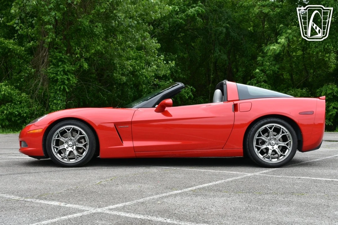 2005 Chevrolet Corvette C6 - Image 9 of 12