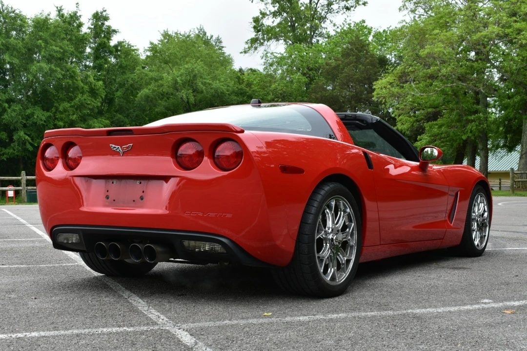 2005 Chevrolet Corvette C6 - Image 5 of 12