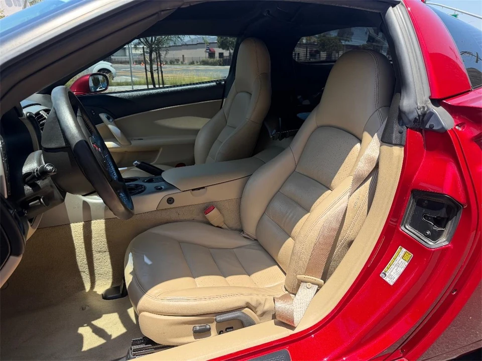 2005 Chevrolet Corvette C6 - Image 13 of 19