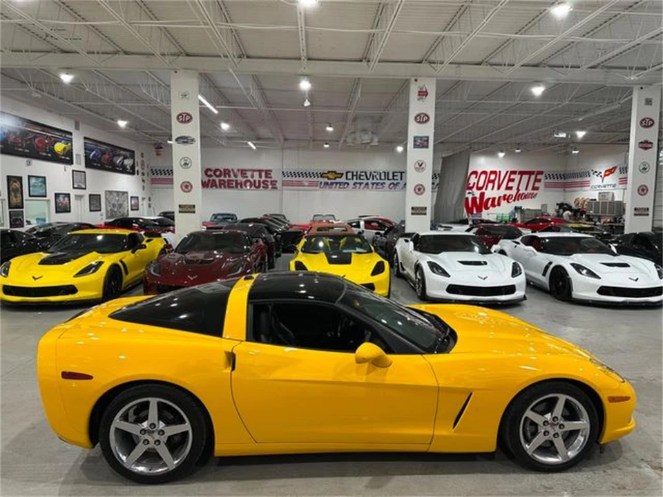 2005 Chevrolet Corvette C6 - Image 6 of 30